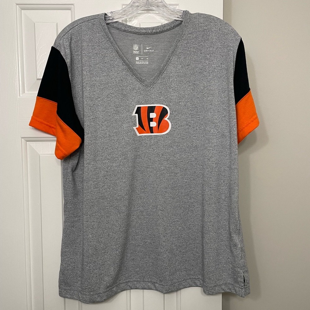 Nike Dri Fit NFL Womens XL Cincinnati Bengals Tee